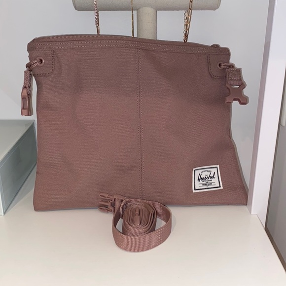 Herschel mauve Crossbody bag - Picture 1 of 2